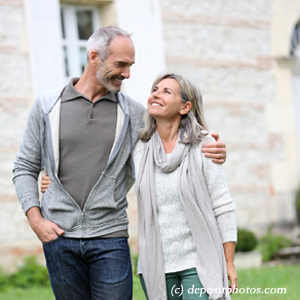 picture of Manchester happy couple with relief of failed back surgical syndrome back pain